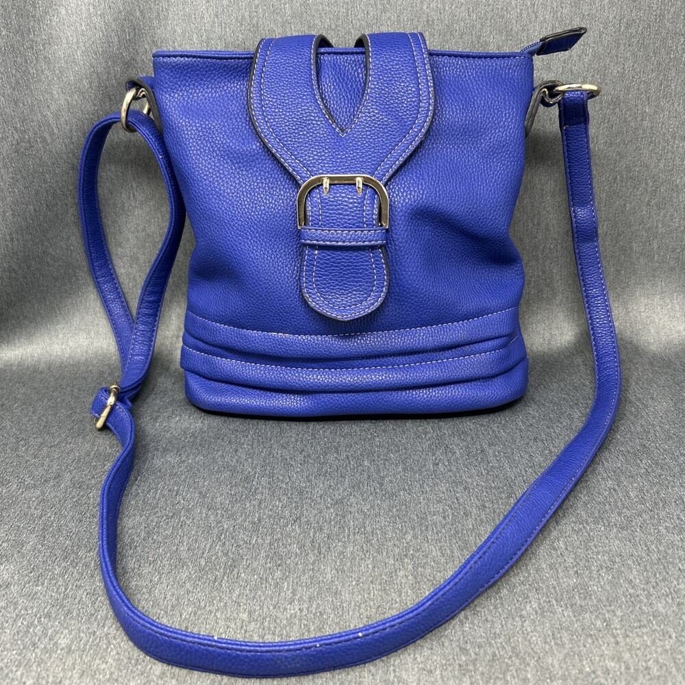 Faye Blue Vegan Leather Crossbody Bag Shoulder Purse Silver Buckle Accent READ